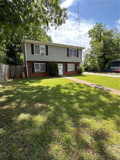 2872 Harris Street Atlanta GA 30344