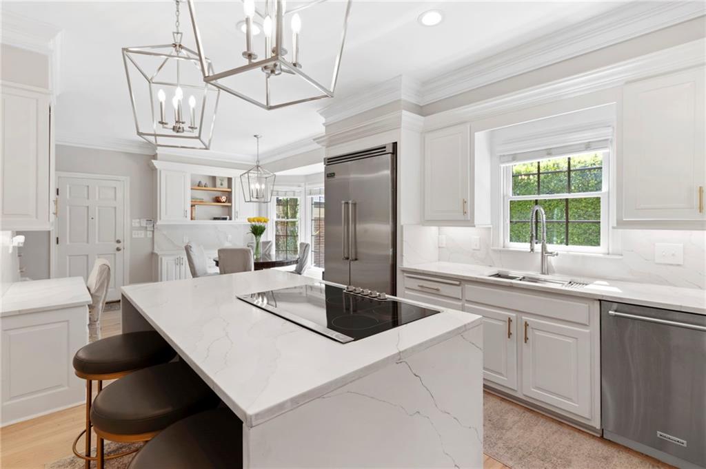 5790 Heards Forest Drive, Atlanta, Georgia image 21