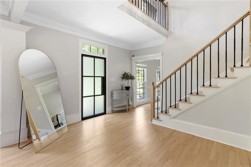 5790 Heards Forest Drive, Atlanta, Georgia image 5