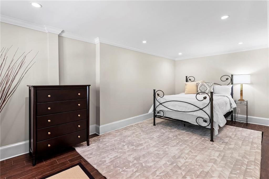 5790 Heards Forest Drive, Atlanta, Georgia image 43