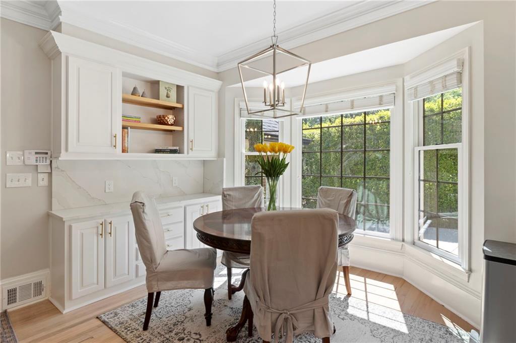 5790 Heards Forest Drive, Atlanta, Georgia image 20