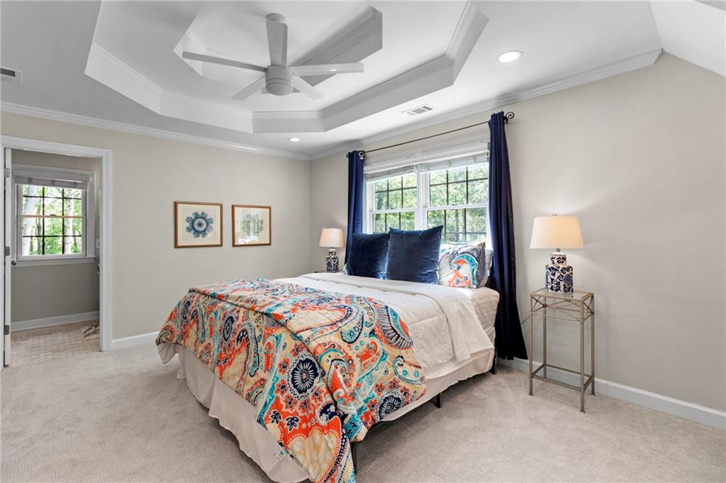 5790 Heards Forest Drive, Atlanta, Georgia image 36