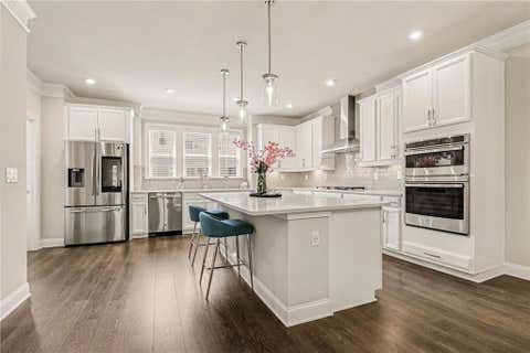 Townhouse For Sale - 1363 Harris Way<br/> Dekalb County, Brookhaven, GA 30319