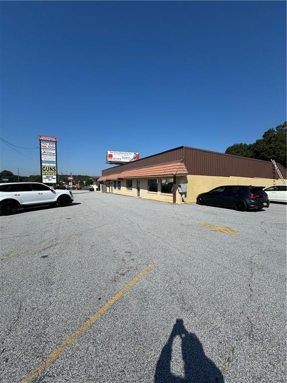 4588 Atlanta Highway