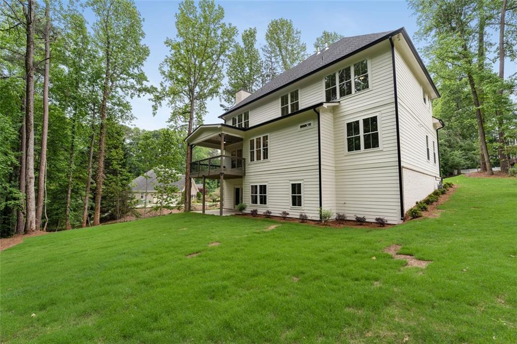 3915 Ashley Trace Court, Lilburn, Georgia image 4