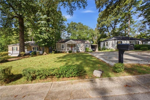 Homes For Sale - 2123 Rachael Street<br/> Fulton County, Atlanta, GA 30315