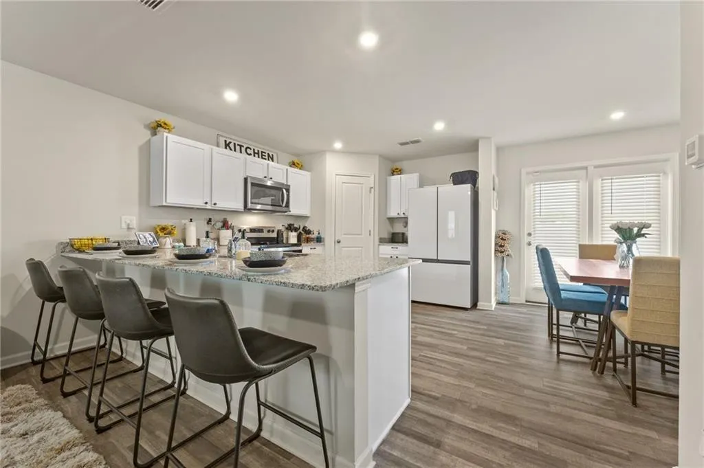 Milner, Georgia 30257, United States, 4 Bedrooms Bedrooms, ,3 BathroomsBathrooms,Residential,Active,176428