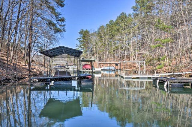 5382 Pine Forest Road