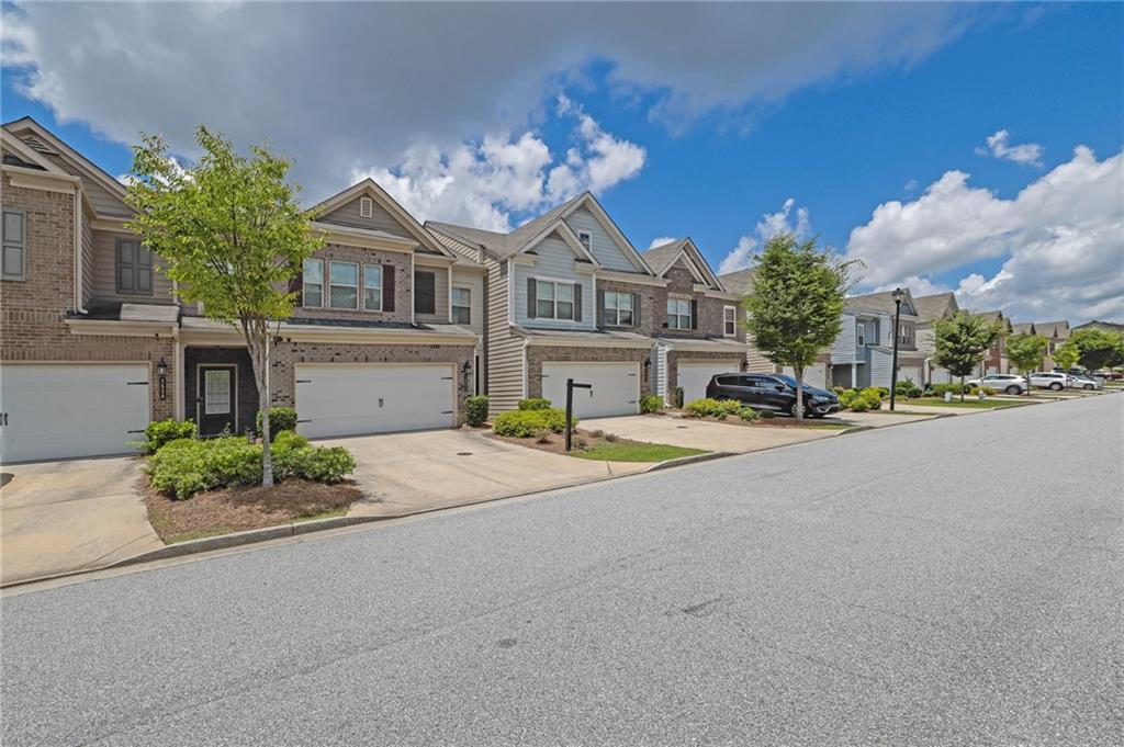 2638 Village Park Bend