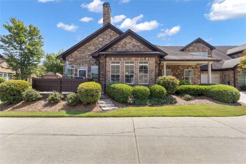 Townhouse For Sale - 4937 Ansbury Place Nw Pl<br/> Acworth, GA 30101