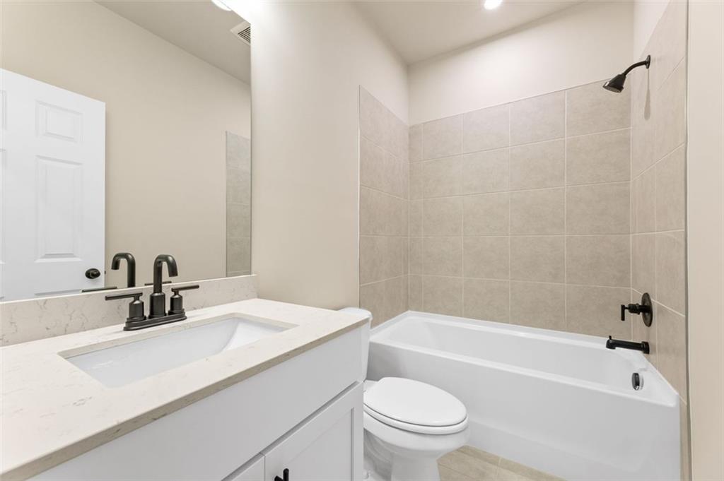 537 Grand Wehunt Drive