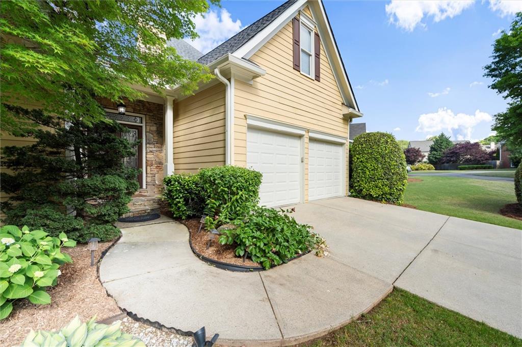 4085 Tritt Homestead Drive