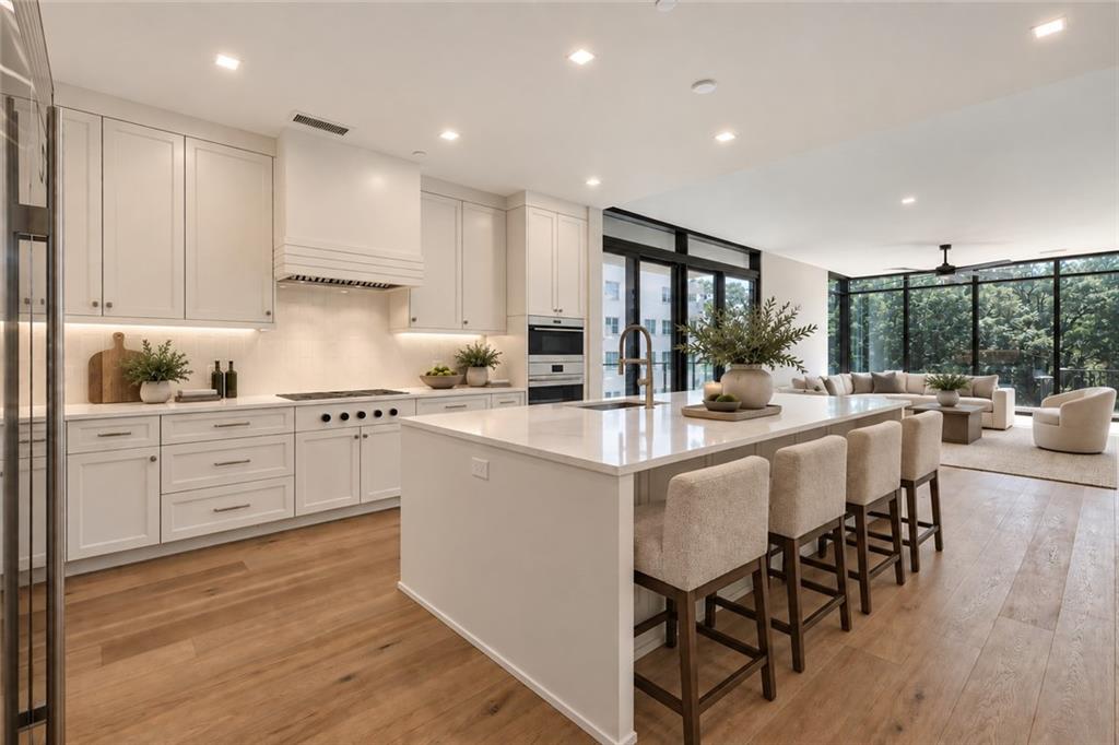 2520 Peachtree Road NW 403