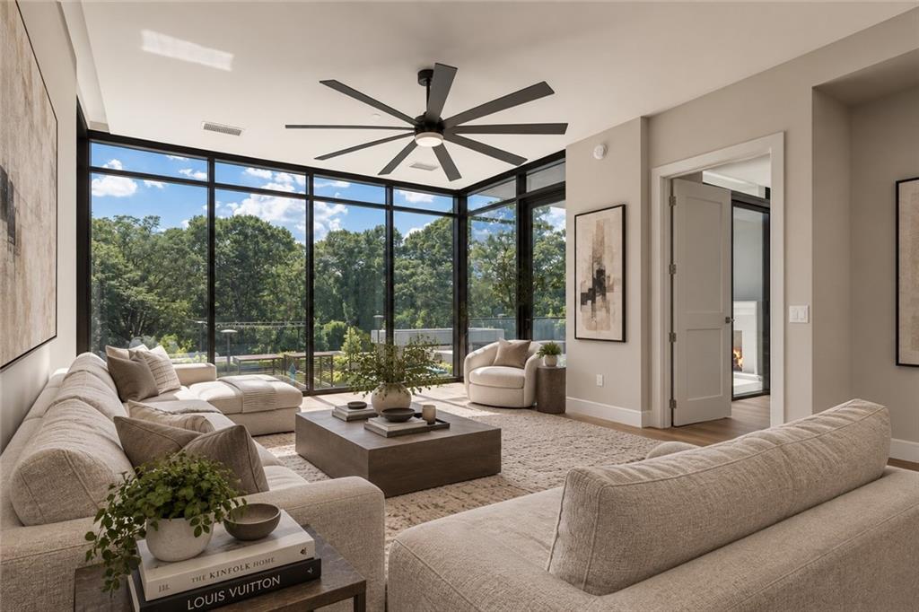 2520 Peachtree Road NW 403