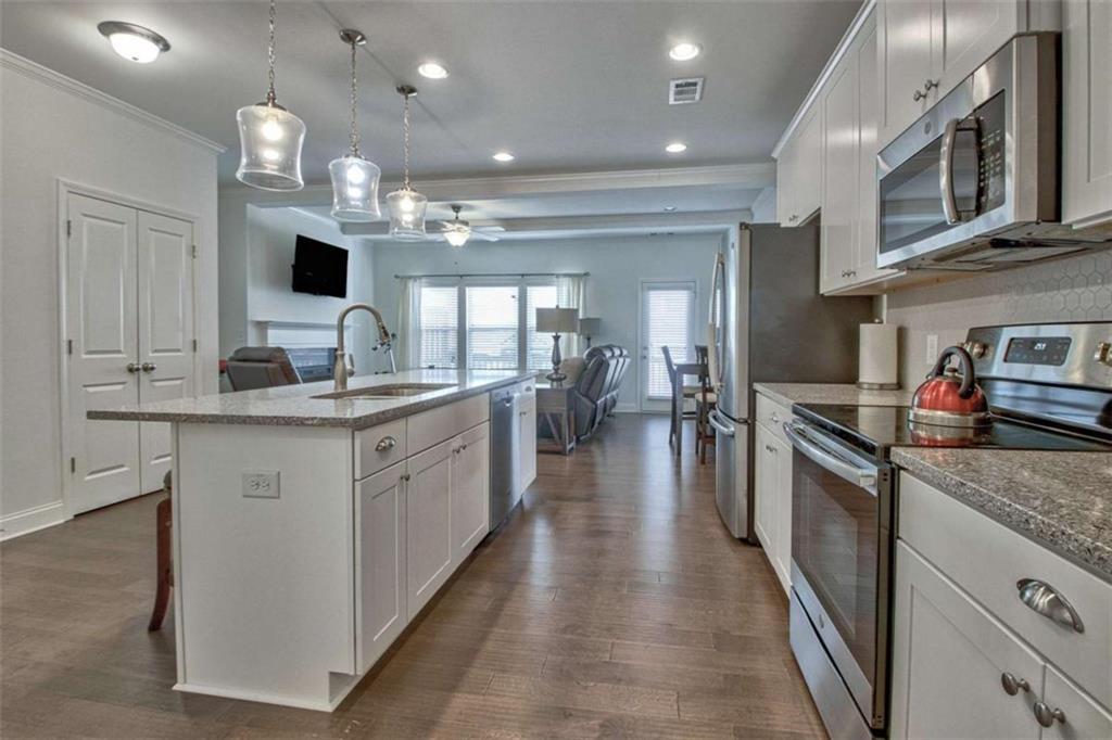 204 Mahnaz Drive, Atlanta, Georgia image 12