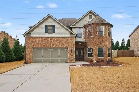 Homes For Sale - 3499 In Bloom Way<br/> Auburn, GA 30011
