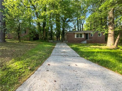 233 Banberry Drive SE Atlanta GA 30315