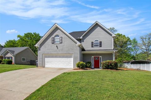 45 CHAPMAN Way Covington GA 30016