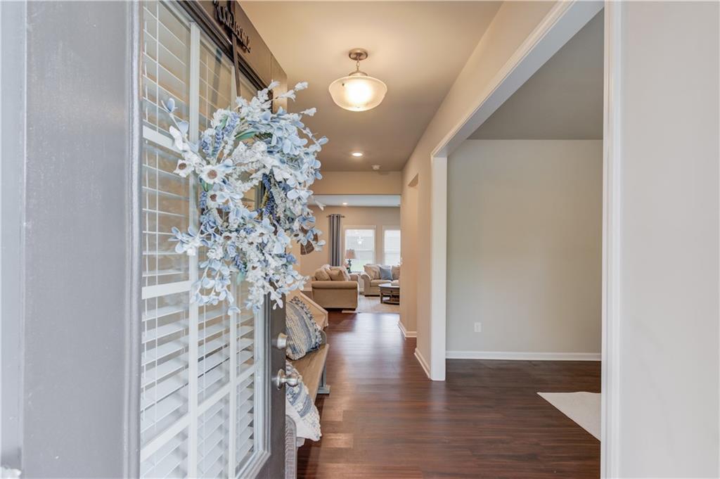 6841 Lancaster Crossing