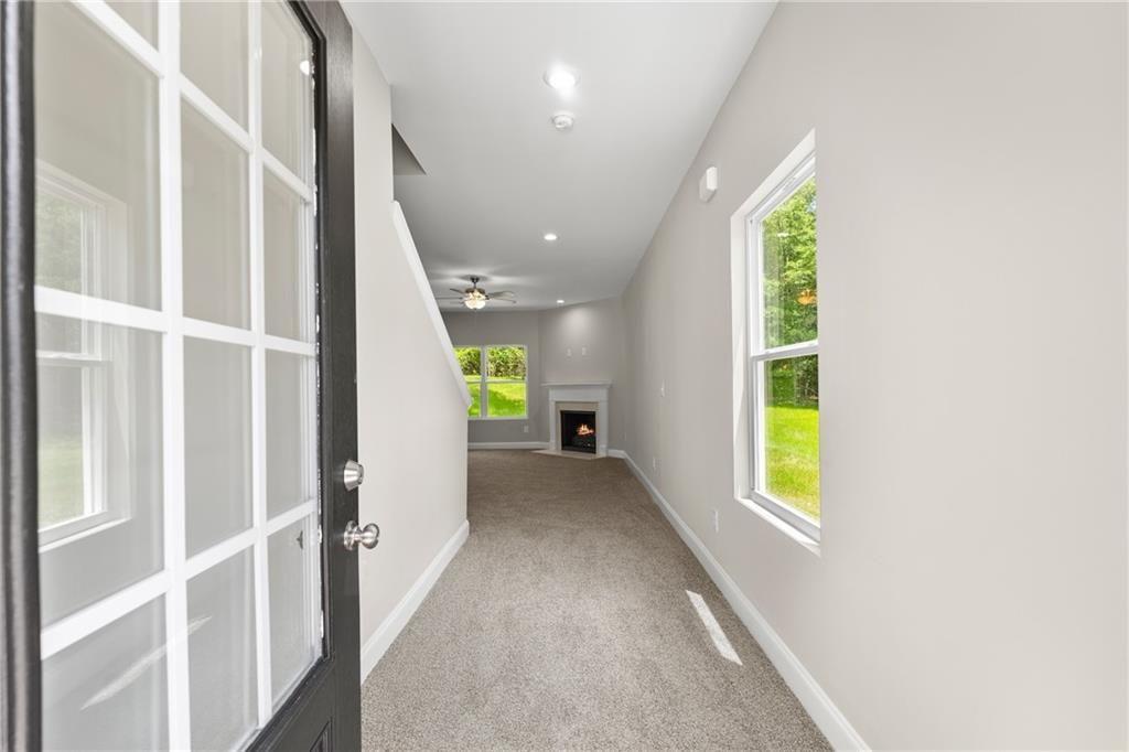 6162 Laurel Wood Trail