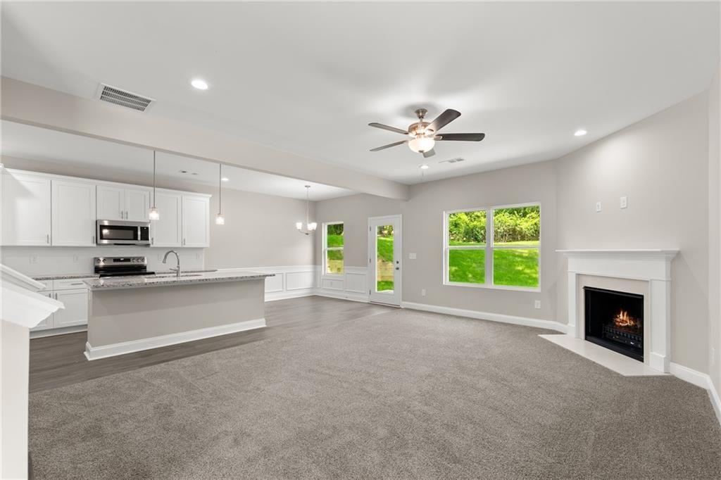 6162 Laurel Wood Trail