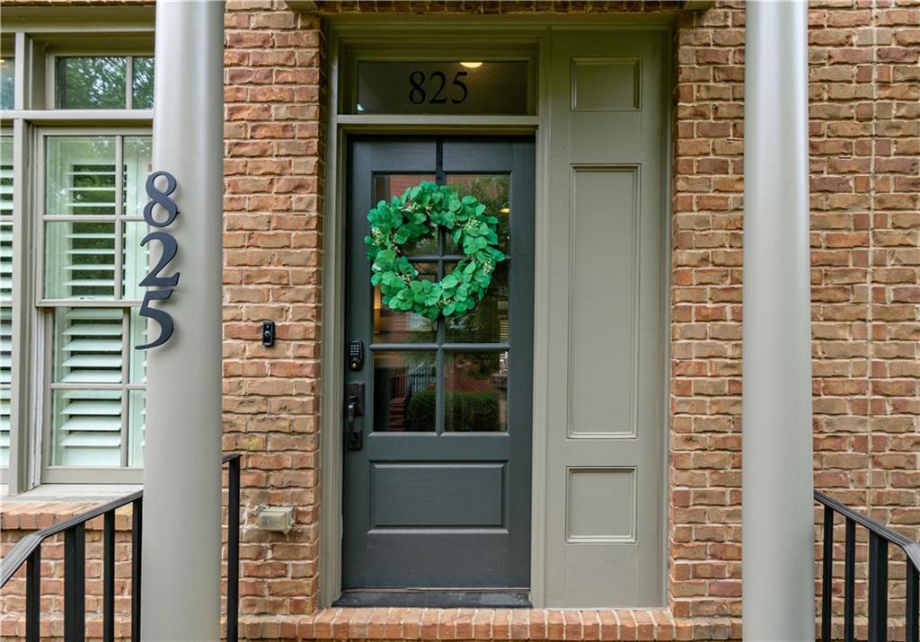 825 Virginia Park Circle NE