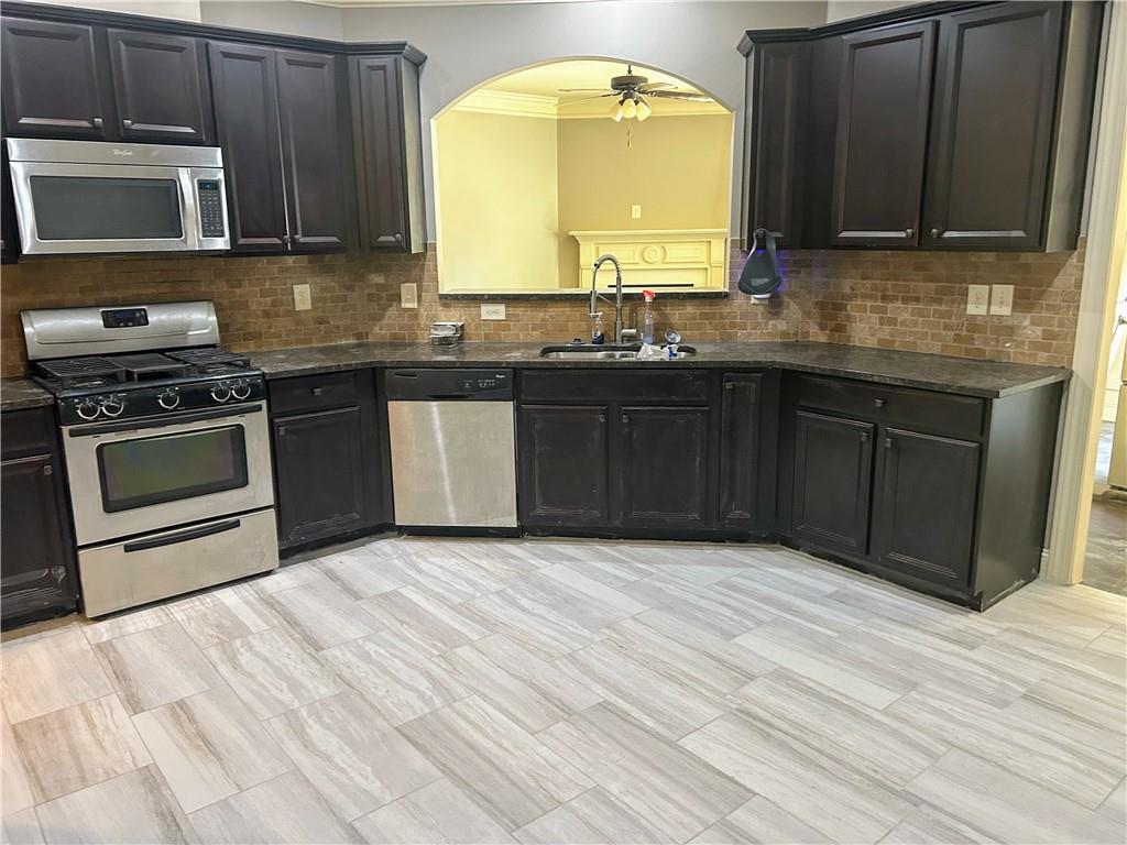 Photo 4 of 18 of 785 Duberry Street townhome