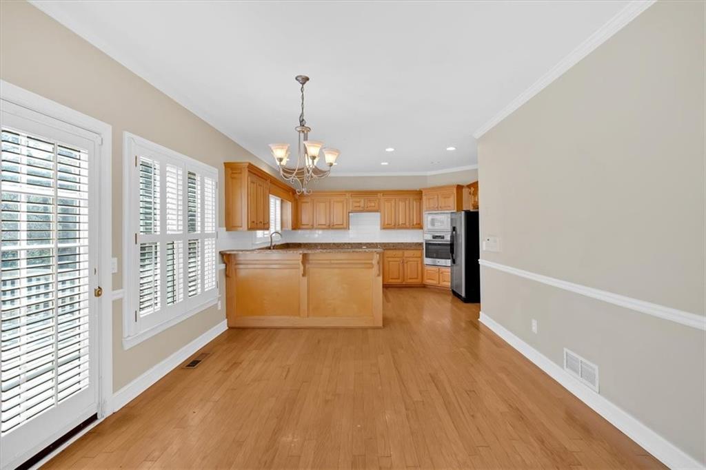 2021 Cockrell Pointe, Kennesaw, Georgia image 13