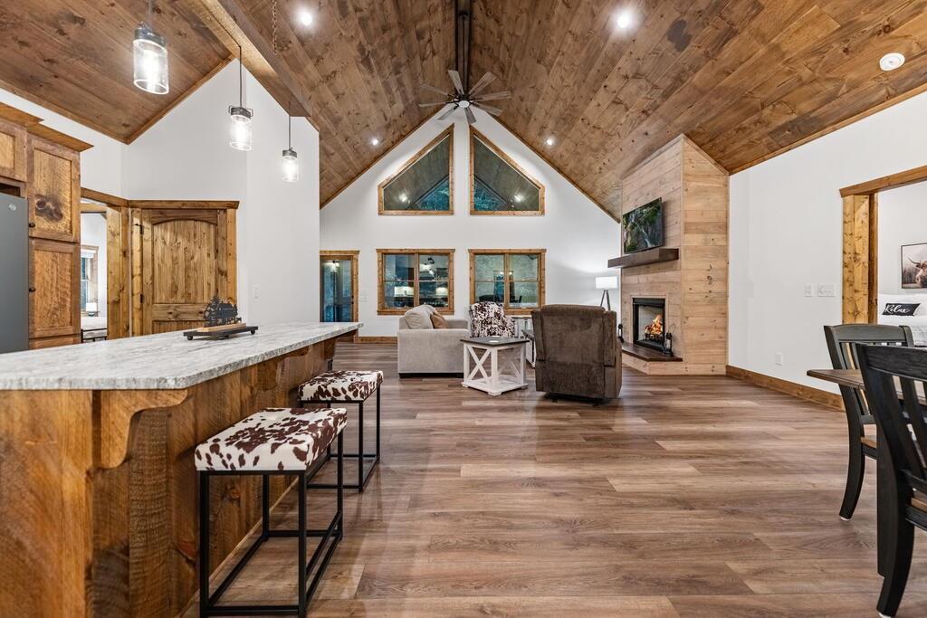 235 W Conasauga Creek