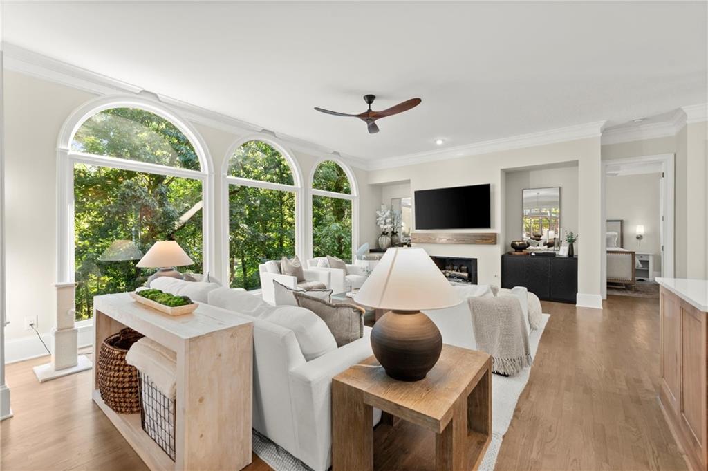 Lake Summit - Residential