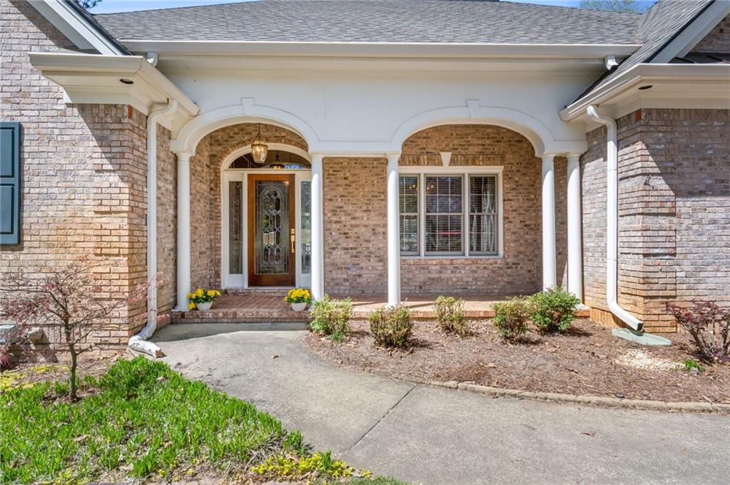 2504 Loch View Court, Conyers, Georgia image 7
