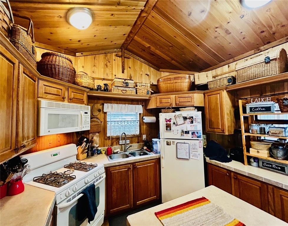 323 Leisure Acres Drive