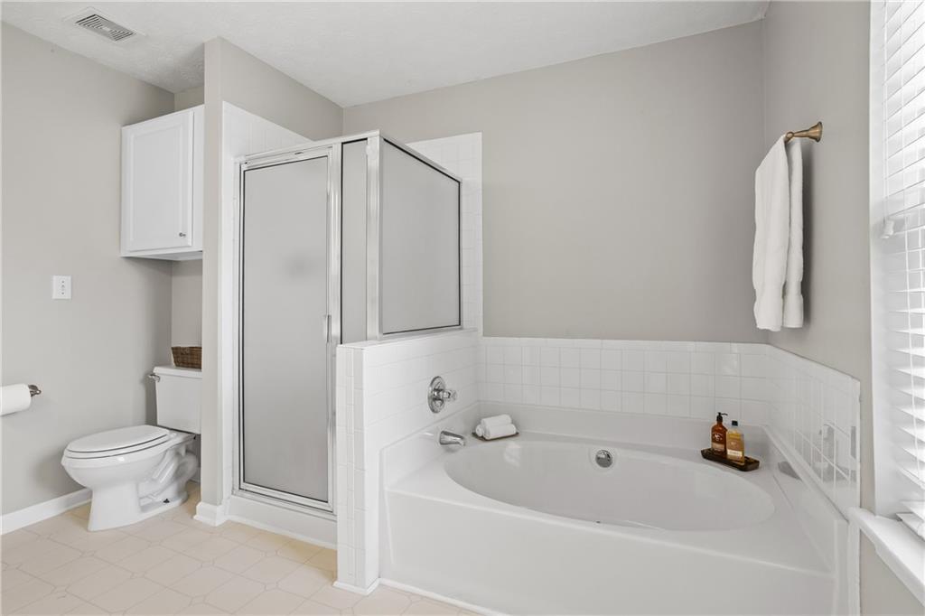 4044 Spring Cove Drive, Duluth, Georgia image 22