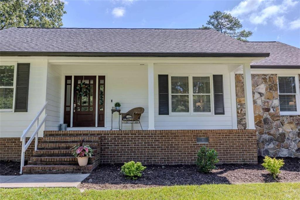 5 River Place Drive SW