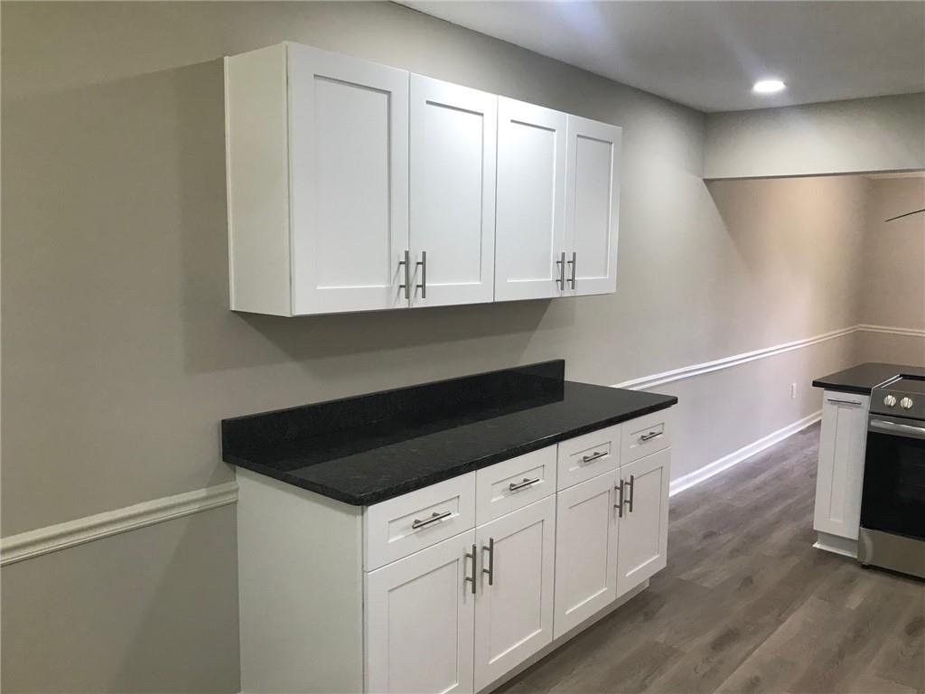 2401 Northlake Court