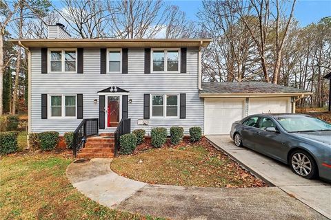 4494 Huntsman Bend Decatur GA 30034