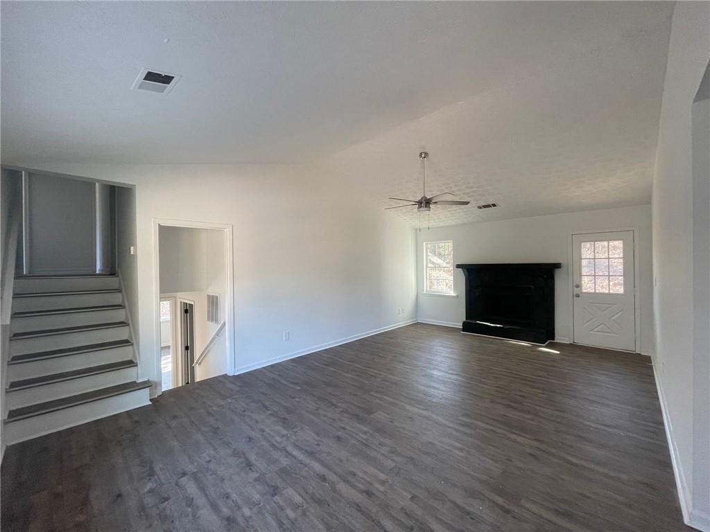 3417 Hollow Tree Drive, Decatur, Georgia image 3