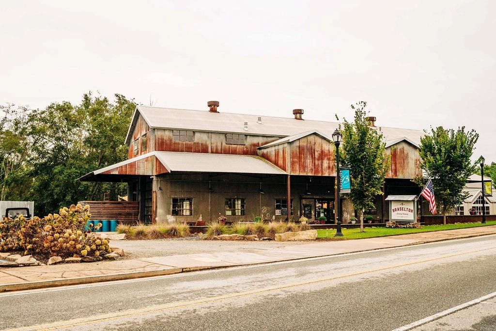 listing image 77