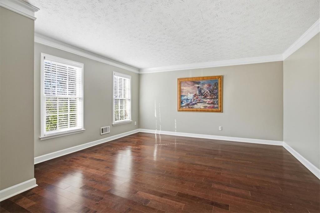 2563 Bridgewood Lane