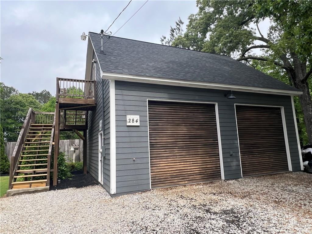 284 Harris Loop