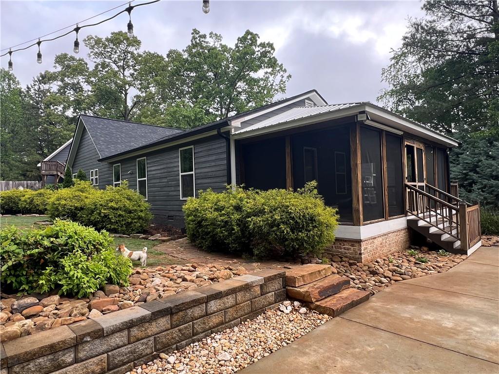 284 Harris Loop