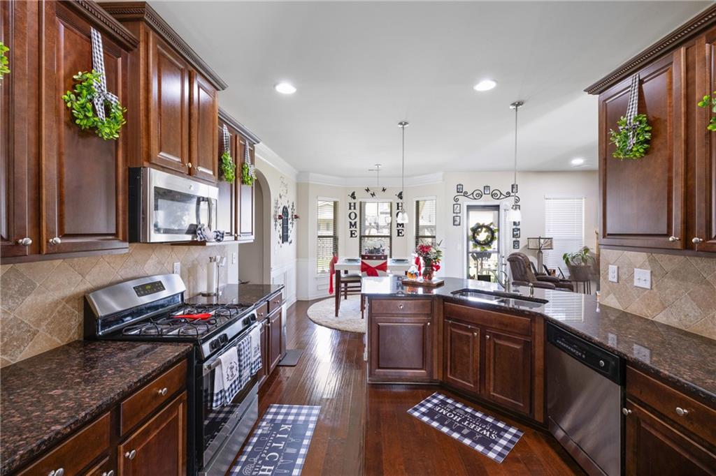 7656 Wild Cherry Lane