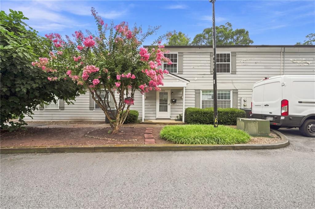 1392 Old Coach Road SW