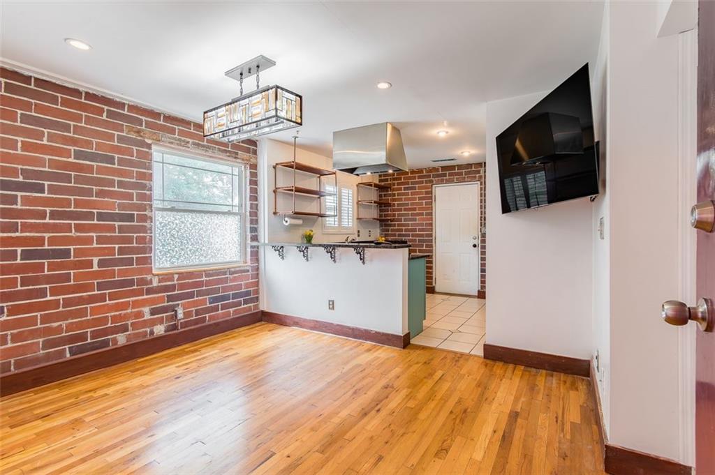 36 Daniel Street SE 5