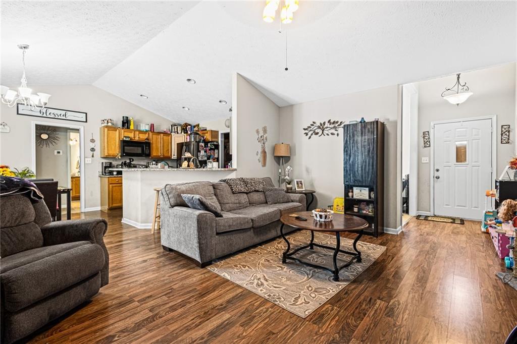 Meadowlands I-Vi - Residential