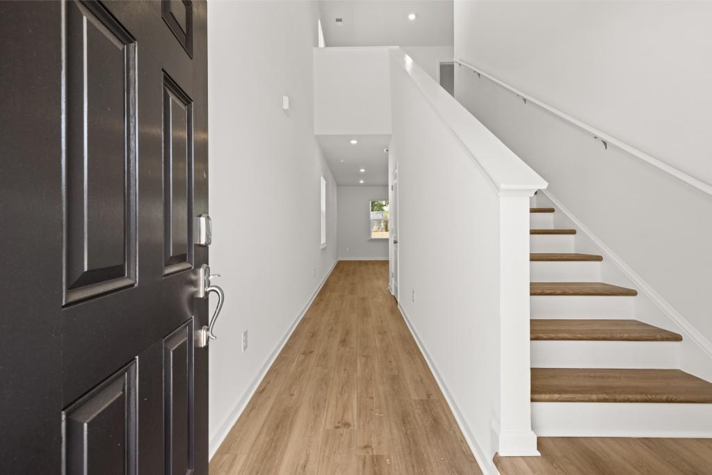 1908 Holmsey Circle SE