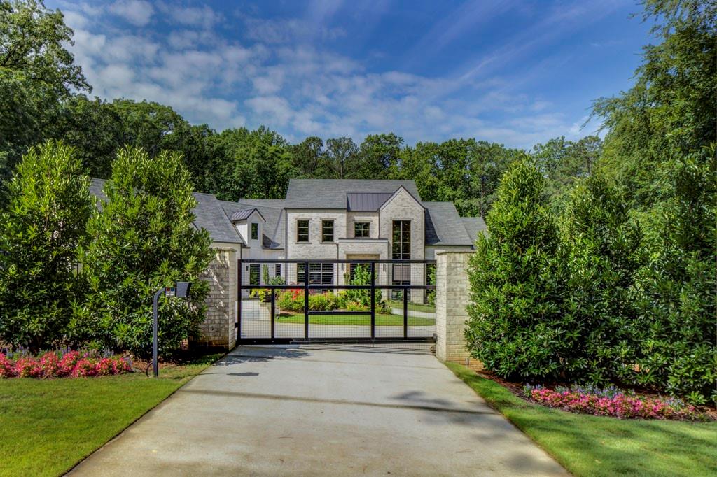 700 N Island Drive