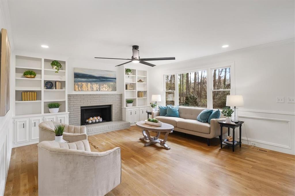 4466 Windsor Oaks Circle