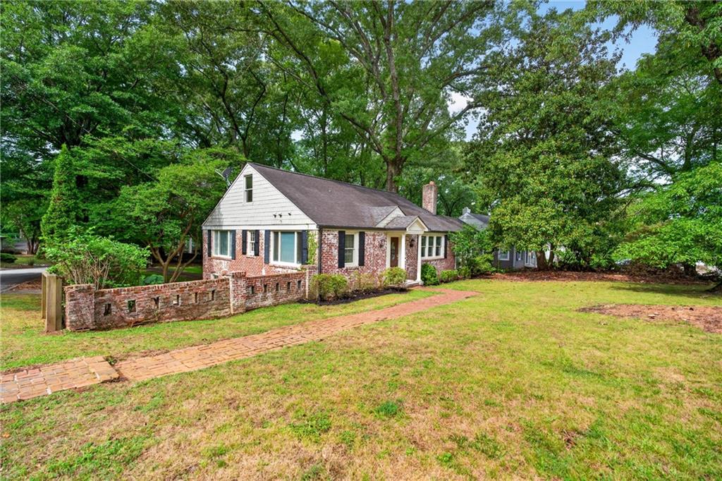 392 Collier Road NW