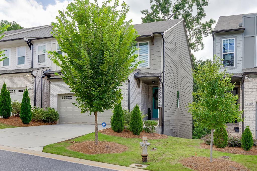 2110 GARDEN Place
